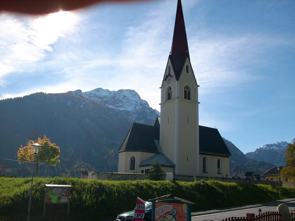Sankt Jakob im Lesachtal Gasthof Zum Loewen מראה חיצוני תמונה