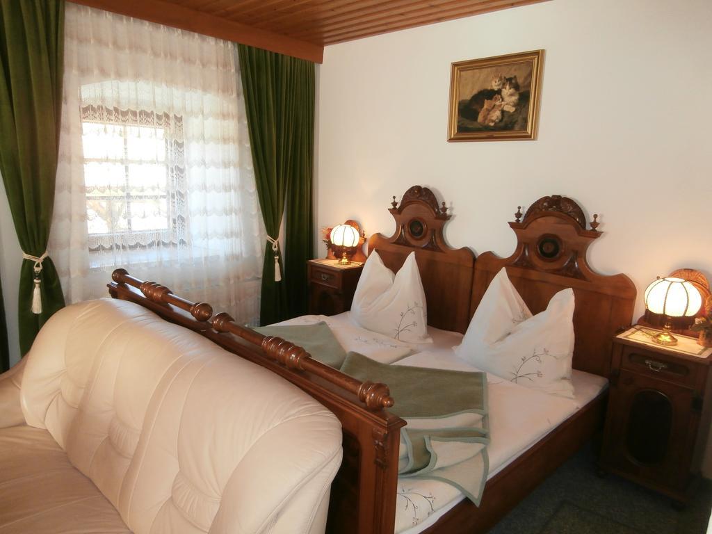 Sankt Jakob im Lesachtal Gasthof Zum Loewen מראה חיצוני תמונה